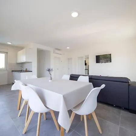 Tamaris Appartement *